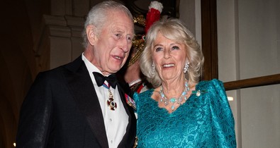 Kamilla királyné 20 év után újra felvette az esküvői ruháját, a végeredmény lélegzetelállító