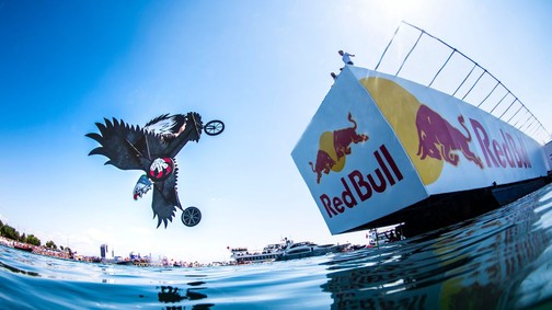 Lábas Viki és Liu Shaolin Sándor is zsűrizik a visszatérő Red Bull Röpnapon