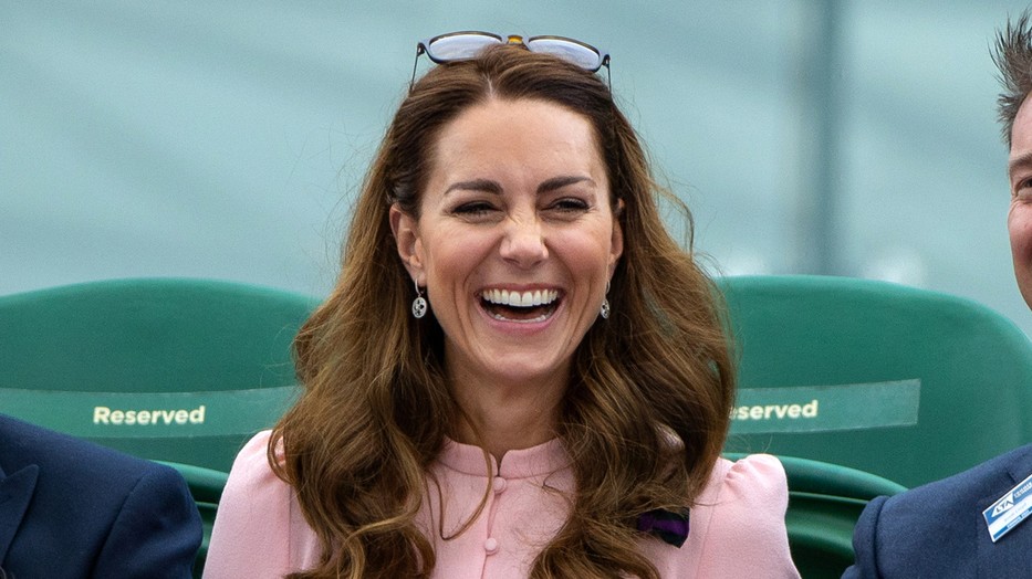 Ez Katalin hercegné hétvégéje! Fantasztikusan friss ruhában búcsúzik Wimbledontól