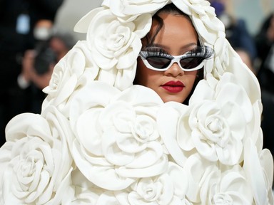 Igen, ezeket a ruhákat tényleg viselték: Íme az elmúlt 10 év legszürreálisabb Met-gála ruhái