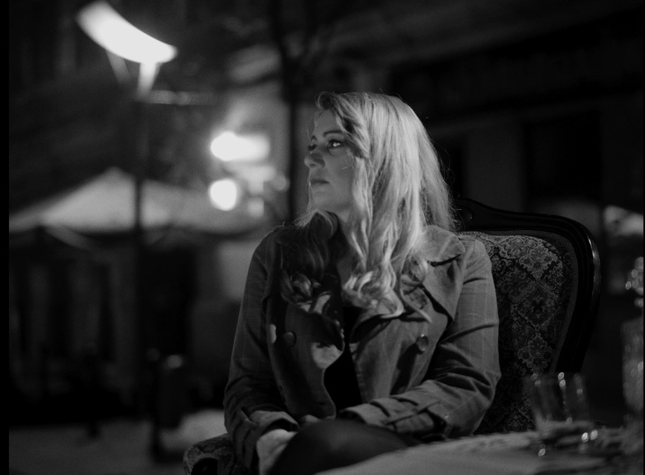 Zsüd új klipjében az utca válik nappalivá - Itt a 2 AM