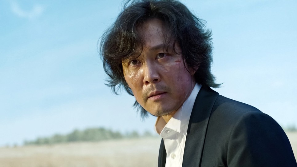 A Squid Game az ijesztő valóságunkat tükrözi? Te mire lennél képes több milliárd forintért? 