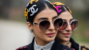 Miként formálja a minimalista divatirányzat a márkalogókat? - Beszélgetés Serfőző Péter brandstratégával