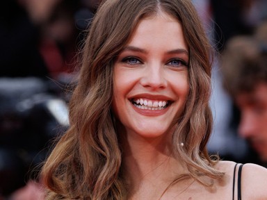 Ez tényleg ő? Palvin Barbara smink nélkül, köntösben is olyan, mint egy valóra vált álom