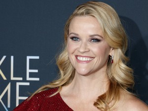 Ez tényleg Reese Witherspoon? Hirtelen rá sem ismertünk