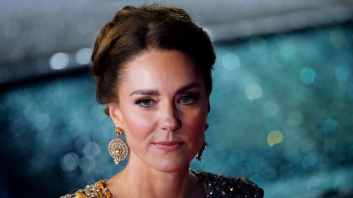 Katalin hercegné Bond-lánynak öltözött: élete legszebb ruháját viselte