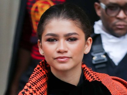 Zendaya bevállalta ezt a merész trendet a kifutóról, és szuperül áll neki