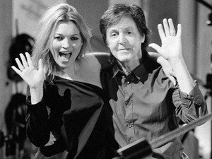 Kate Moss és Johnny Depp Paul McCartney új videójában!