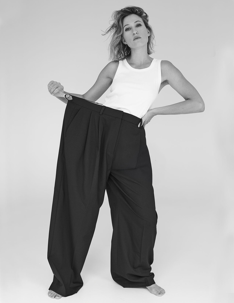 Az önismeret komoly munka, Schoblocher Barbara számára pedig a pszichológia tudománya és az önmagával való munka mára igazi szenvedély lett – Nadrág C&A, Atléta COS