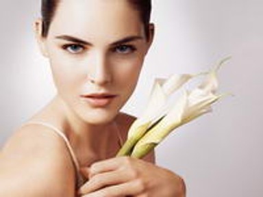 DÍSZBE ÖLTÖZÖTT KARÁCSONY