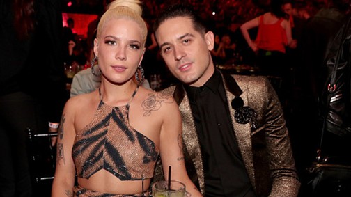 Elképesztő! Ez a sztárpár is szakított!