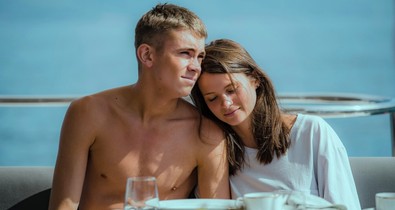 5 rövid Netflix sorozat, amit egyetlen hétvége alatt megnézhetsz