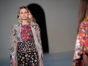 Szent Madonnák a Romani Design legújabb kollekciójában