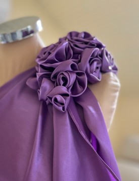 Készülnek a ruhaköltemények