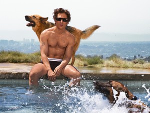 Merész és provokatív – negyven éve hódítanak a Calvin Klein fehérneműk