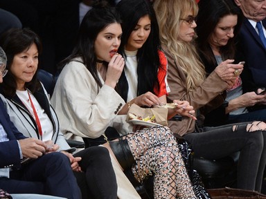 Kendall Jenner megtalálta a legrondább rosszlányos csizmát