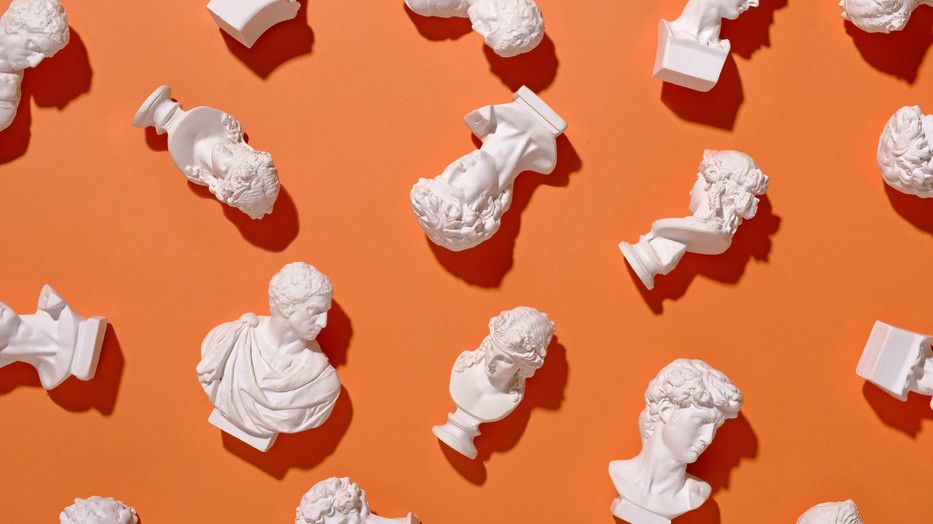 Nincs két egyforma emberi test, és mi mégis megköveteljük a saját tökéletességünket, szimmetriánkat - mégis milyen alapon?