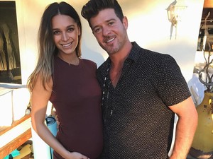Megható videóval jelentjük: Robin Thicke apa lett!