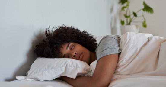 Nagyobb bajt is jelezhet, ha hangosan horkolsz éjszaka, innen tudhatod, hogy orvoshoz kell fordulnod