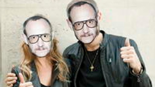 Álarcosok raboltak a Mango üzletben!