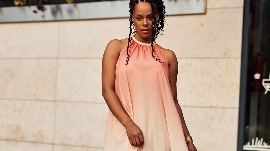 Magabiztosság kortól és testalkattól függetlenül? Ismerd meg a Noor Fashiont!