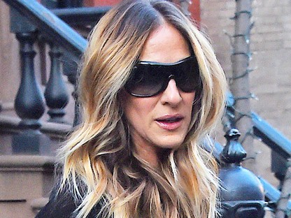 Sarah Jessica Parker ellopta Carrie Bradshaw stílustrükkjét, és 10 évvel később is nagyot üt