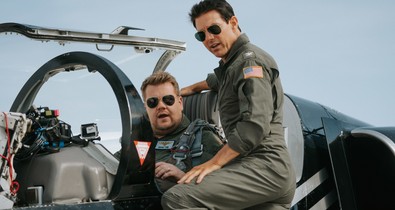 Tom Cruise elvitte egy körre a James Cordent a vadászgépén - és túlélte
