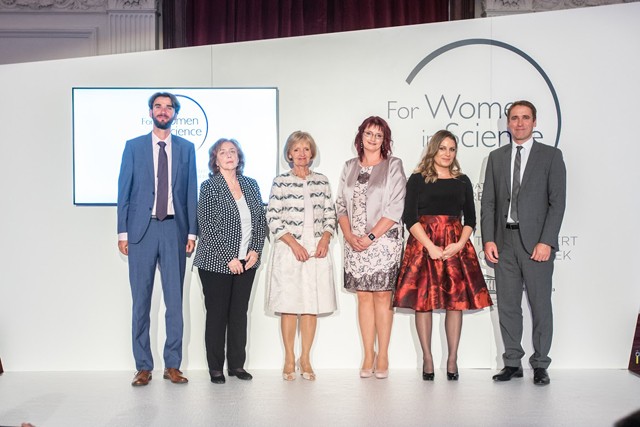 Magyar női kutatókat díjaztak kimagasló munkájukért