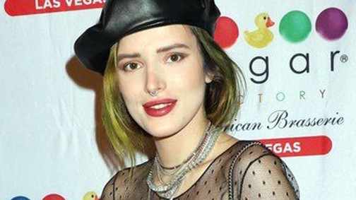 Bella Thorne meglepően visszafogott ruhában ünnepelte születésnapját