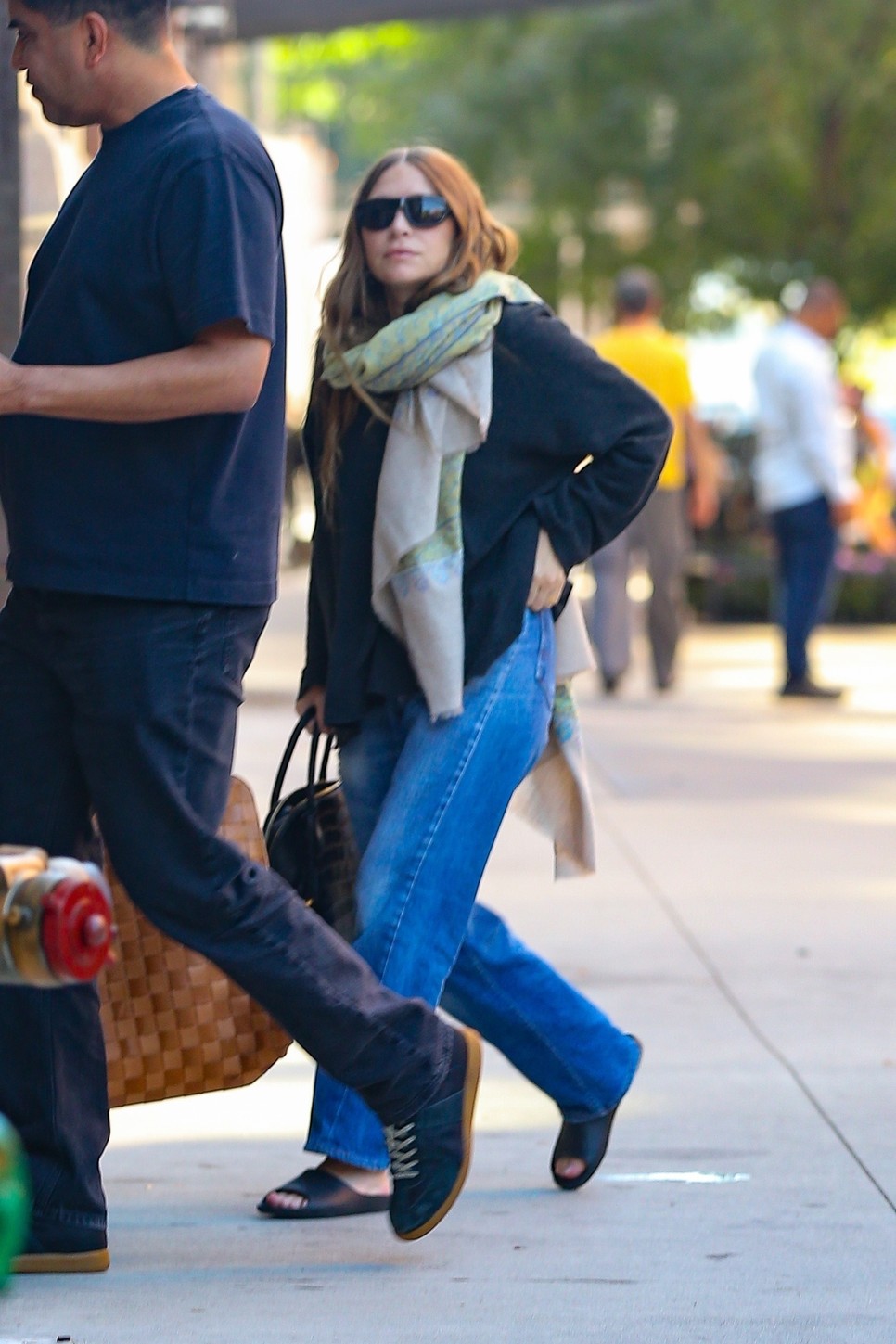 Ashley Olsen vörös hajra váltott