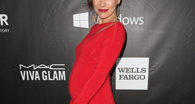 Az első fotó Milla Jovovich újszülött kislányáról