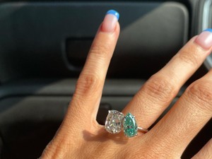 Mitől különleges az eljegyzési gyűrű, ami a sztárok kedvence lett? 