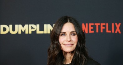 Courteney Cox levágatta a haját, és valami elképesztően jól áll neki