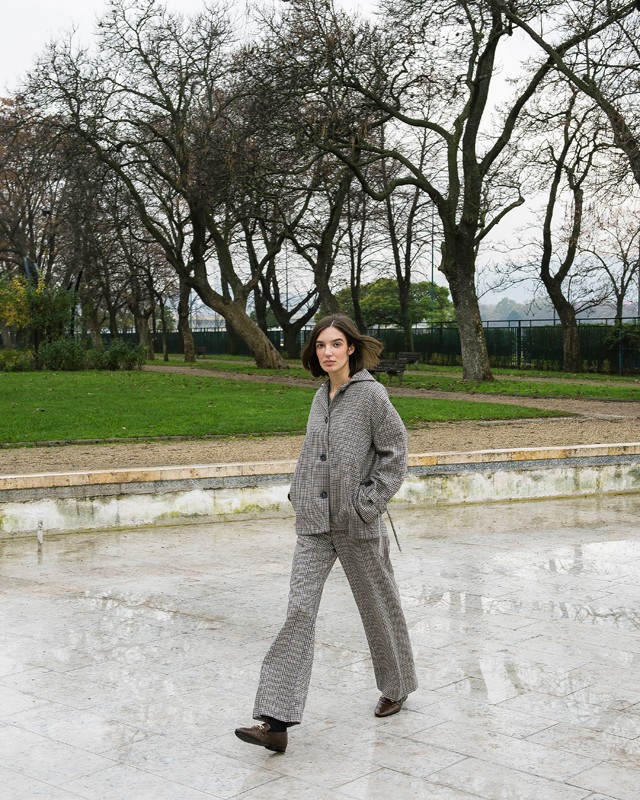 Vetlényi Alma divattervező a természet megőrzésére szólít fel fenntartható Bauhaus kollekciójával