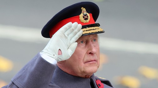 Mégis mi történt a királyi családban? Az egyik legfontosabb személy nem jelent meg a megemlékezésen