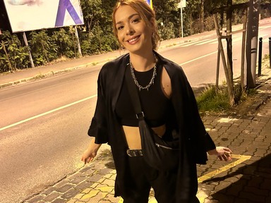 Szécsi Böbe énekesnőnek kedvenc ruhadarabjaiban mindig jó kedve lesz