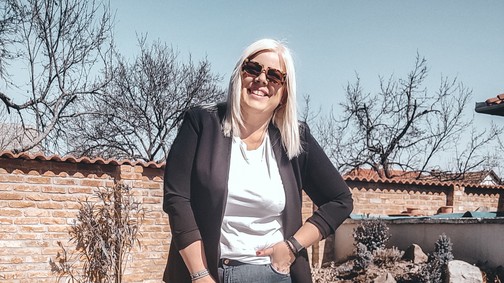 Ma különösen fontos Dórinak a sikkes megjelenés