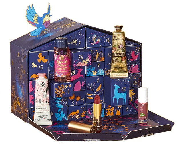 6. Az Yves Rocher idei naptára nem csak a változatos piperék miatt fantasztikus. Különleges, színes csomagolása könnyen újrahasználható jövőre is, hiszen a dobozkák visszazárhatóak, újratölthetőek, ráadásul gyönyörű díszei lehetnek otthonunknak! 16 900 Ft