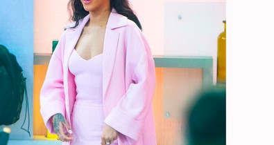 Rihanna is a Barbie trend imádója