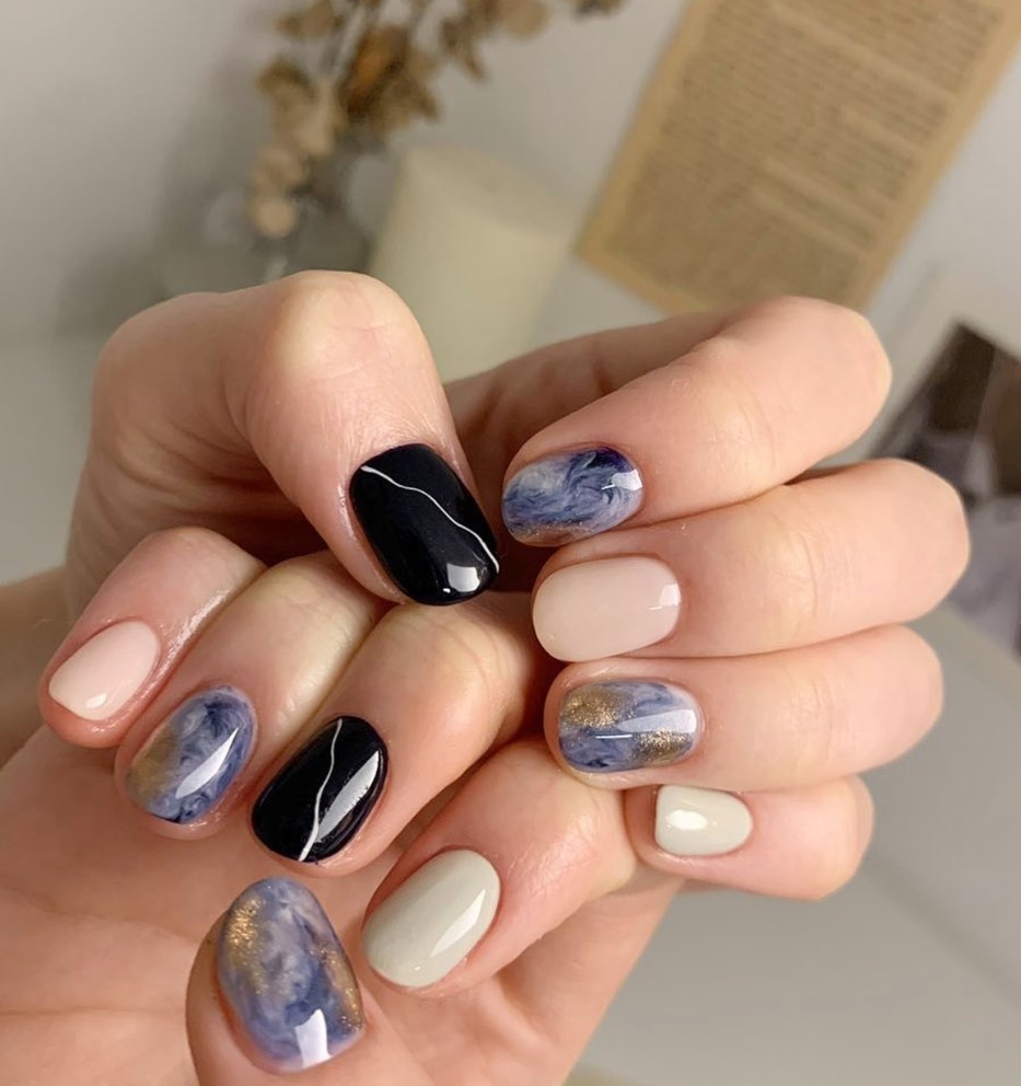 Ezzel az 5 koreai manikűr trenddel van tele az Instagram