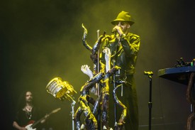 Ez a mikrofonállvány például ismerős lehet a Puskásból.