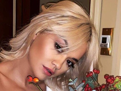 Rita Ora felismerhetetlen a Post Malone halloweeni kosztümjében