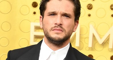 Ha mi mentünk volna az Emmy-gálára, az Kit Harington miatt lett volna