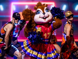 Hatalmas sokk az Álarcos Énekes első adásában: senki nem számított arra, hogy ez a híresség rejtőzik a maszk mögött