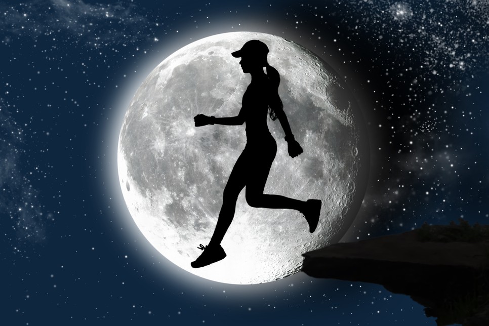 A változások idén a hasznodra válnak, ne ragaszkodj a téged már nem szolgáló szokásokhoz, dolgokhoz, kapcsolatokhoz. Mert továbblépni, merj növekedni!