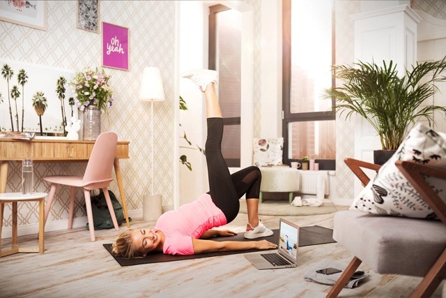 Heti több száz ingyenes live edzés ITT