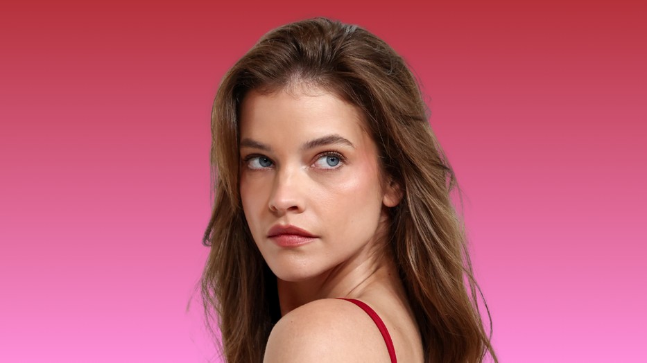 Palvin Barbara babapocakja hatalmasat nőtt