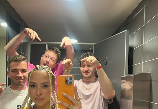 Azahriah után újabb magyar előadó lépett fel háromszor a Puskás Arénában! Elmeséli, milyen volt