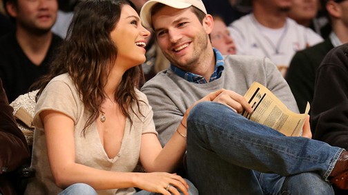 Mila Kunis és Ashton Kutcher ezért nem posztolnak fotót gyerekeikről!