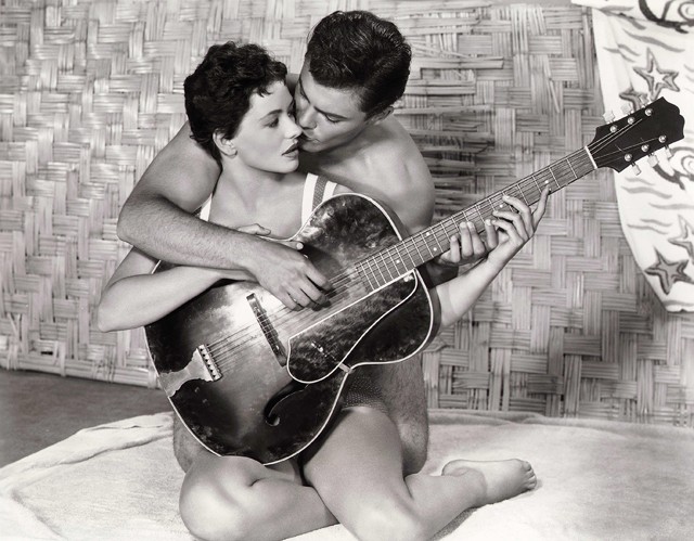 Miért olyan szépek a nyári románcok, ha tudjuk, nem tartanak örökké?